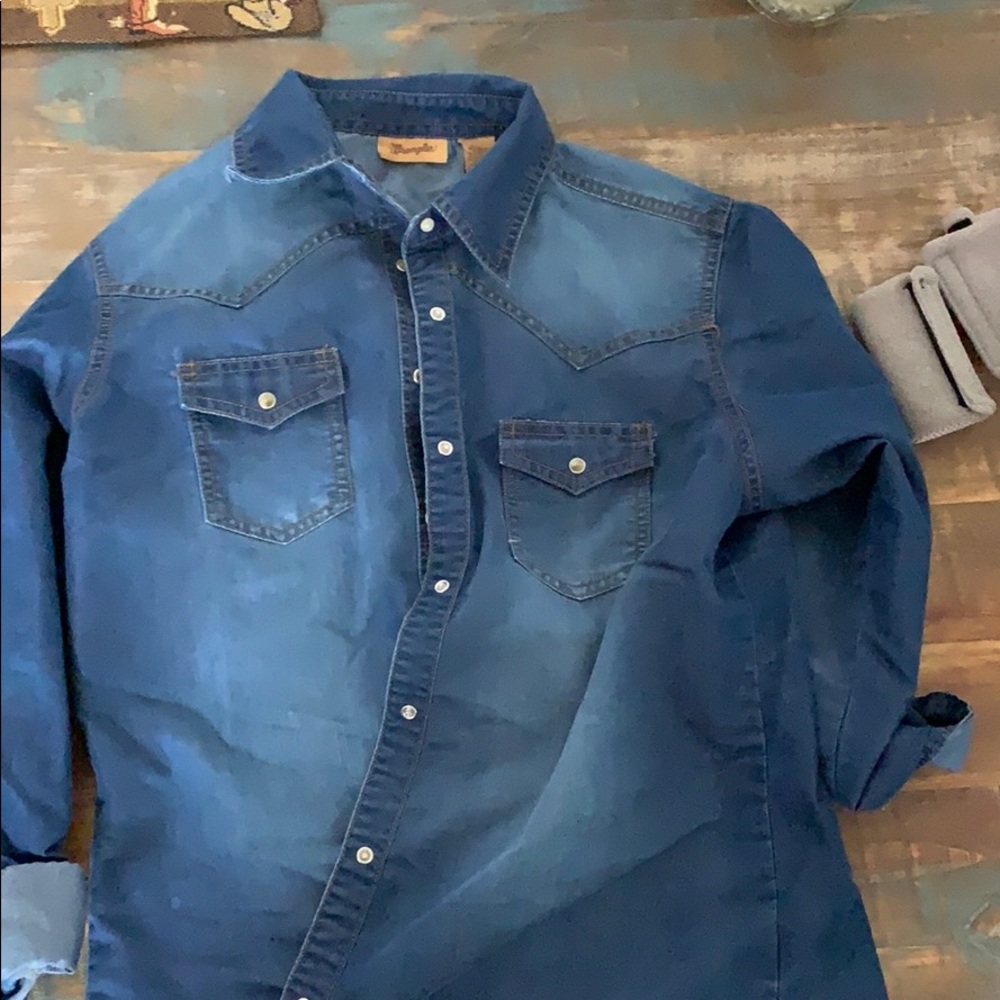 Wrangler button up jean shirt